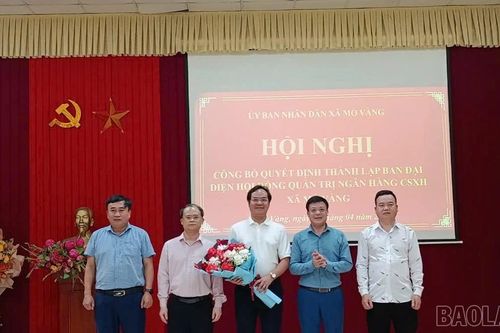 Mỏ Vàng công bố Quyết định thành lập Ban đại diện Hội đồng quản trị Ngân hàng Chính sách xã hội Việt Nam cấp xã