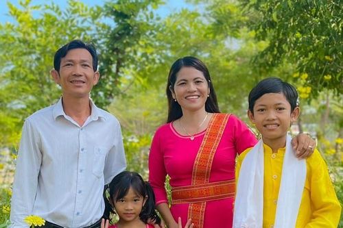 Xây dựng cộng đồng văn minh từ gia đình văn hóa