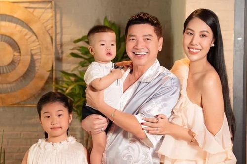 Nghệ sĩ Quang Minh đăng ký kết hôn với bạn gái kém 37 tuổi để bảo đảm quyền lợi cho con trai