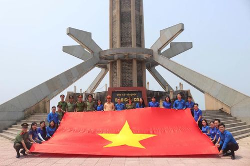 Tổ chức nhiều hoạt động ý nghĩa tại chương trình 'Tuổi trẻ Quảng Trị với biển đảo quê hương' năm 2026