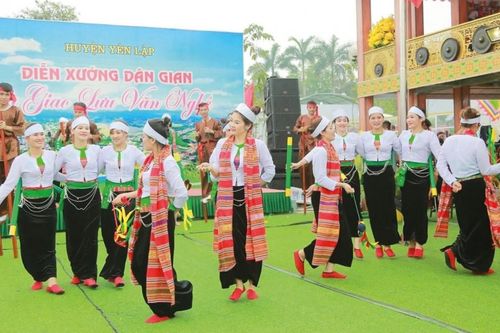 Giỗ Tổ Hùng Vương: Thế mạnh du lịch 'về nguồn'