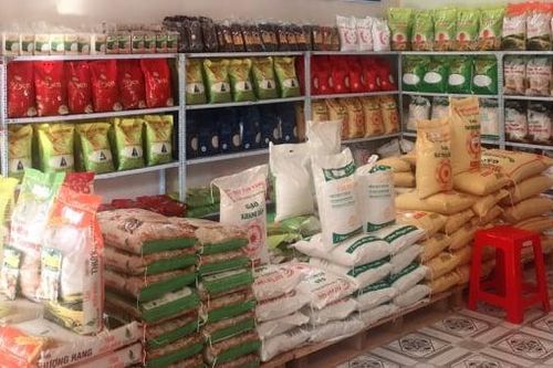 Doanh nghiệp mua gạo về bán lại cho người tiêu dùng thì áp dụng thuế GTGT bao nhiêu?