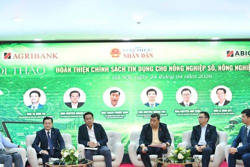 Gỡ nút thắt pháp lý để tín dụng 'đi trước một bước'