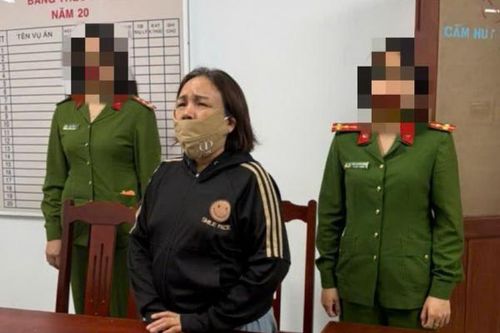 Bày bán cà phê giả, chủ cơ sở kinh doanh bị khởi tố