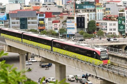 Hà Nội miễn phí vé xe buýt, metro dịp 30/4-1/5