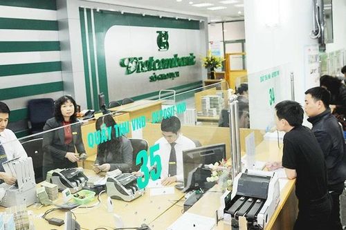 Big4 ngân hàng: Nợ xấu 'đẹp' lên, áp lực vẫn còn