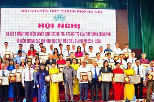 Hội Khuyến học Hà Nội sơ kết, biểu dương 43 mô hình học tập tiêu biểu giai đoạn 2021-2026