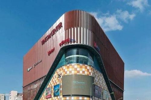 Vincom Retail (VRE) báo lãi quý I/2026 vượt 1.600 tỷ đồng, hoàn thành gần 30% kế hoạch năm