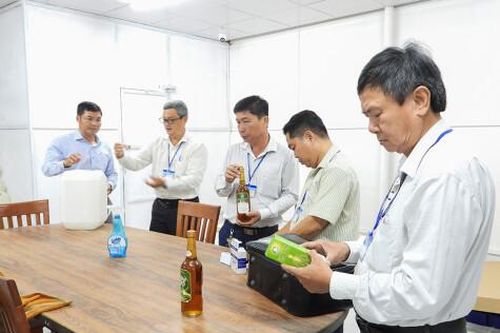 Chủ động phòng tránh ngộ độc rượu