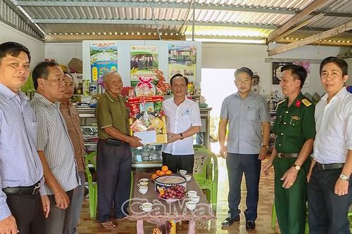 Tri ân gia đình chính sách, người có công