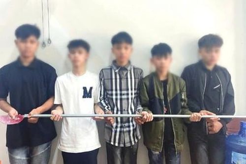 Chặn 2 nhóm thanh thiếu niên ở 2 tỉnh mang hung khí hẹn gặp dàn trận đánh nhau