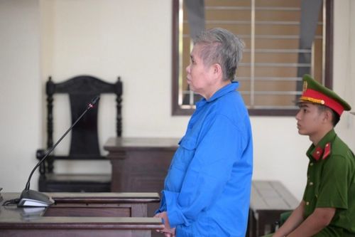 Tuyên án chung thân nữ thầy bói 'nổ' có người phù hộ, lừa gần 100 tỷ đồng