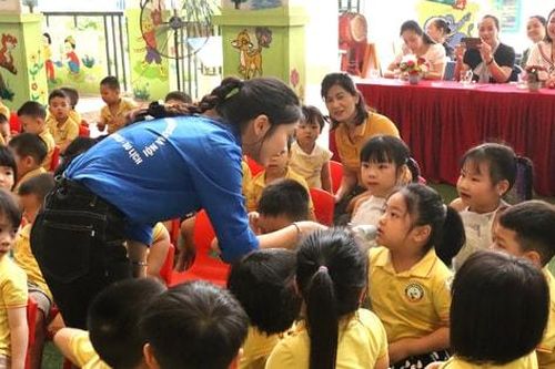 Phường Tây Tựu: Sôi nổi chuỗi hoạt động kỷ niệm 85 năm thành lập Đội