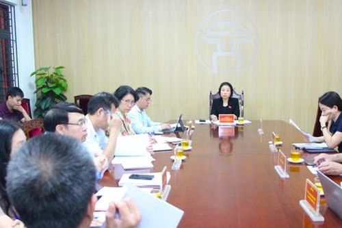 Phó Chủ tịch HĐND thành phố Phạm Thị Thanh Mai tiếp công dân định kỳ