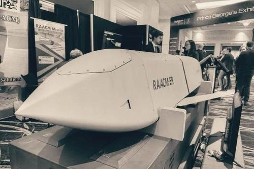 Tên lửa giá rẻ RAACM-ER gây kinh ngạc khi có tầm bắn ngang bằng Tomahawk