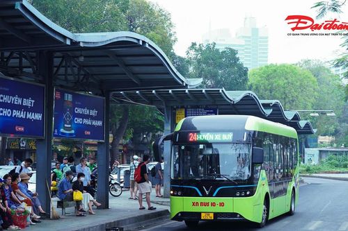 Hà Nội: Vận hành hơn 64.000 lượt xe buýt phục vụ hành khách dịp nghỉ lễ