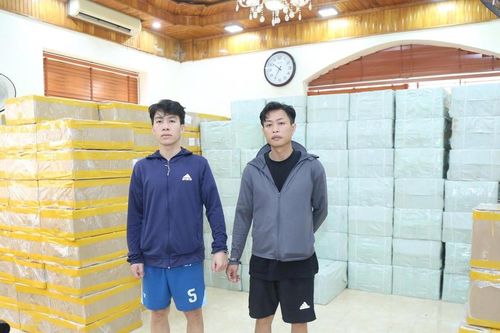 Bắc Ninh: Khởi tố 02 đối tượng tàng trữ hơn 172.000 bao thuốc lá nhập lậu