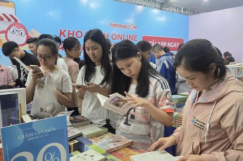 Ninh Bình: Khai mạc Ngày sách và văn hóa đọc Việt Nam