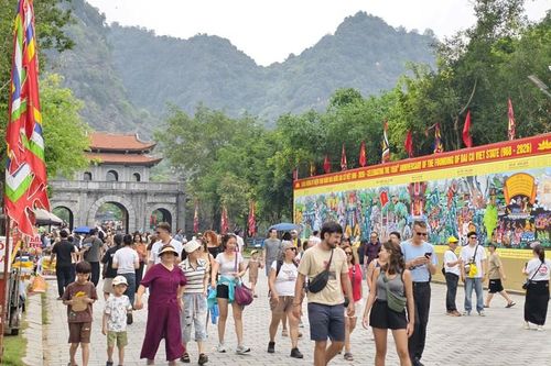 Ninh Bình: Miễn phí vé tham quan Cố đô Hoa Lư dịp lễ hội