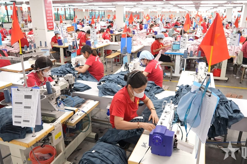 Bảo vệ quyền lợi chính đáng của người lao động
