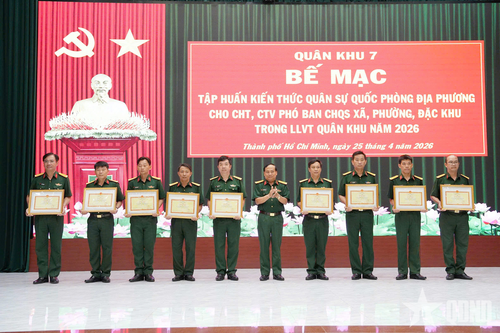 Quân khu 7 bế mạc tập huấn cho Chỉ huy trưởng, Chính trị viên phó Ban CHQS cấp xã