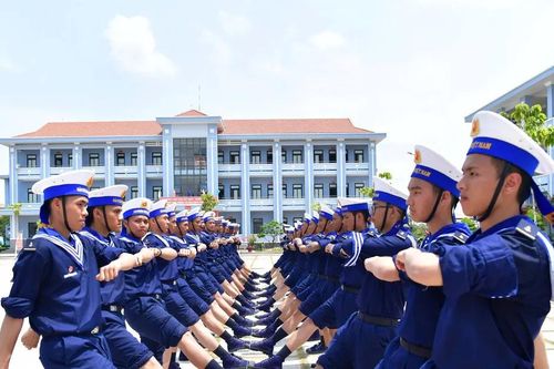 Kỷ luật tôi rèn bản lĩnh tuổi đôi mươi