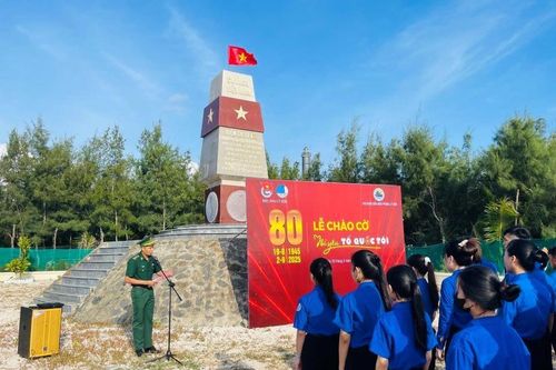 Sức trẻ ở đảo tiền tiêu
