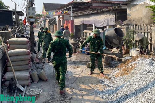 Thành phố Huế: Nhiều hoạt động thiết thực hướng về nhân dân khu vực biên giới