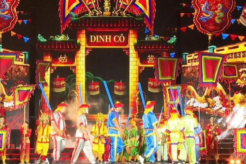 Mùa 'Lệ Cô' nơi cửa biển Long Hải