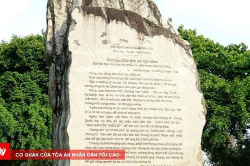 Bác Hồ với các dân tộc thiểu số miền Nam