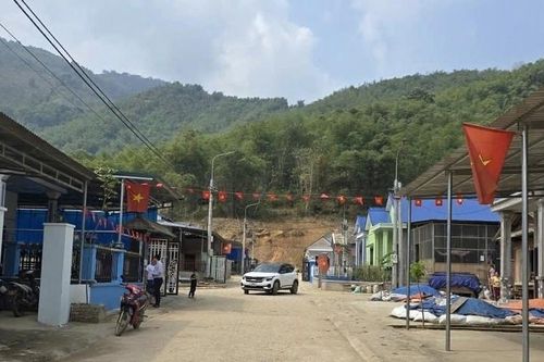 Thanh Hóa phê duyệt gần 2 tỷ đồng hỗ trợ làm nhà cho 36 hộ tái định cư bản Sạy