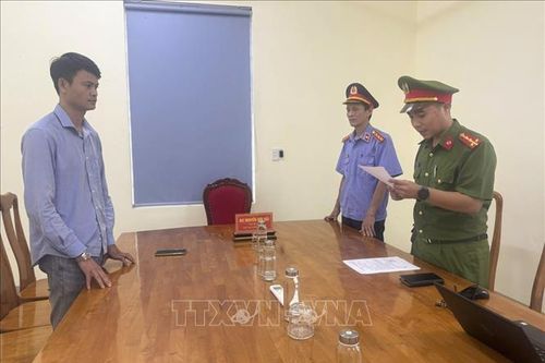 Khởi tố chủ doanh nghiệp sản xuất nước tăng lực giả