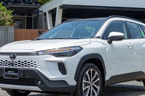 Chi hơn 900 triệu mua Corolla Cross HEV: Chủ xe tiết lộ chi phí nhiên liệu bất ngờ