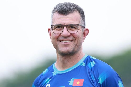 HLV Brazil quyết giúp Việt Nam dự World Cup