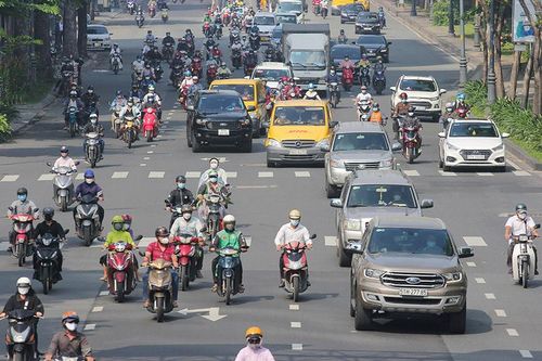 Dự báo thời tiết TP. Hồ Chí Minh 25/4: Ngayd nắng gắt, tối mưa dông