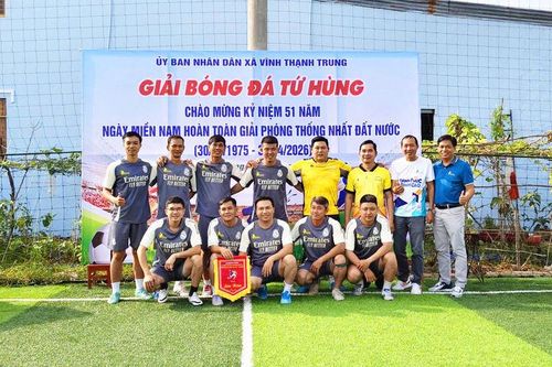 Xã Vĩnh Thạnh Trung tổ chức giải bóng đá tứ hùng