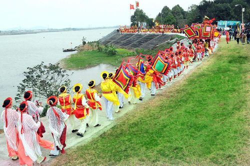 Giỗ Tổ Hùng Vương 10/3 (âm lịch): Hướng về nguồn cội