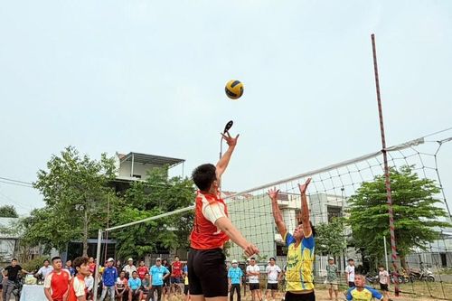 Phường Điện Bàn Đông khai mạc giải bóng chuyền 'Bông lúa vàng' 2026