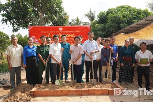 Xã Tân Nhuận Đông: Lan tỏa nghĩa tình từ mô hình 'Đi có quà, về có nhà'