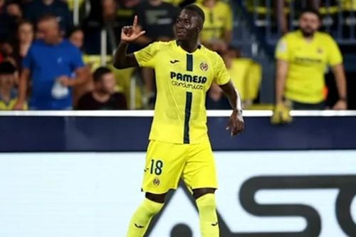 Manchester United nhắm Pape Gueye: Mảnh ghép hoàn hảo thay thế Casemiro