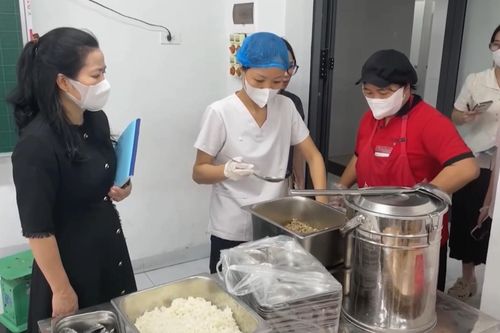Phường Phú Thượng siết chặt an toàn thực phẩm học đường