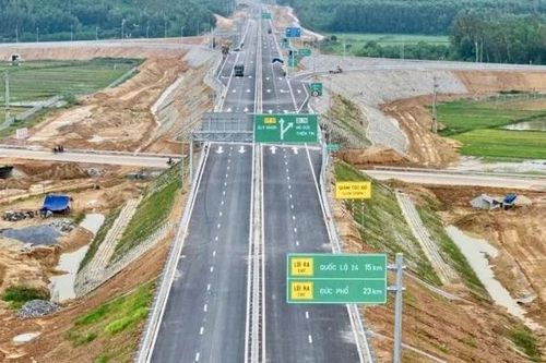 Dự kiến thông xe 12 dự án cao tốc Bắc - Nam dịp 30/4