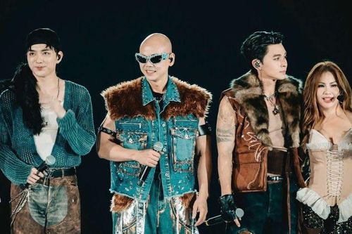 Phan Đinh Tùng gây bất ngờ với tuyên bố 'ngưng nhận show' vào Chủ nhật: Lý do phía sau khiến nhiều người suy ngẫm