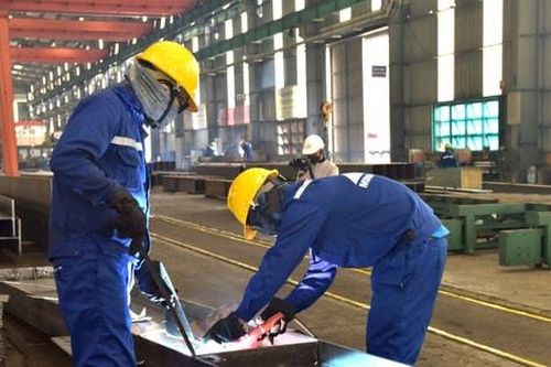 Công nghệ và kỷ luật: 'Lá chắn' an toàn trên công trường xây dựng
