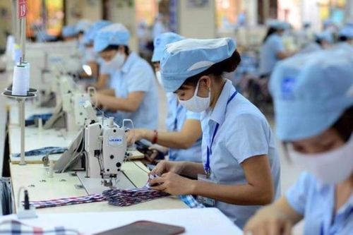 Đi làm dịp 30/4 - 1/5, người lao động có thể nhận lương gấp gần 5 lần