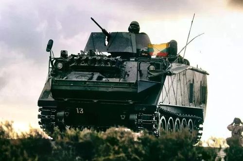 Ukraine đã nhận số lượng cực lớn 1.700 thiết giáp M113 từ các đồng minh