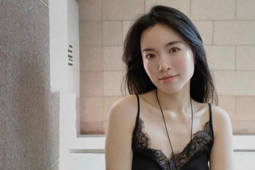 Vợ 'cơ trưởng trẻ nhất Việt Nam' khó trở lại làm 'nàng thơ'