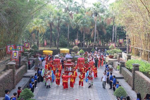 Thành phố Hồ Chí Minh tổ chức Giỗ Tổ Hùng Vương