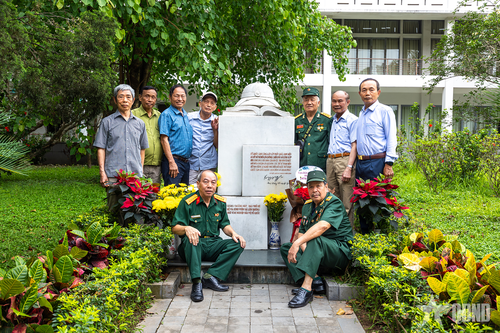 Người lính Bách khoa trở về