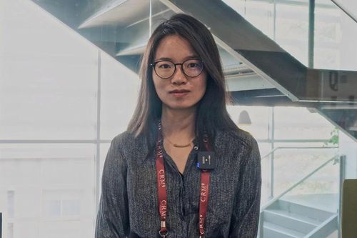 Nữ giáo sư 9X và dấu ấn trên bản đồ toán học thế giới